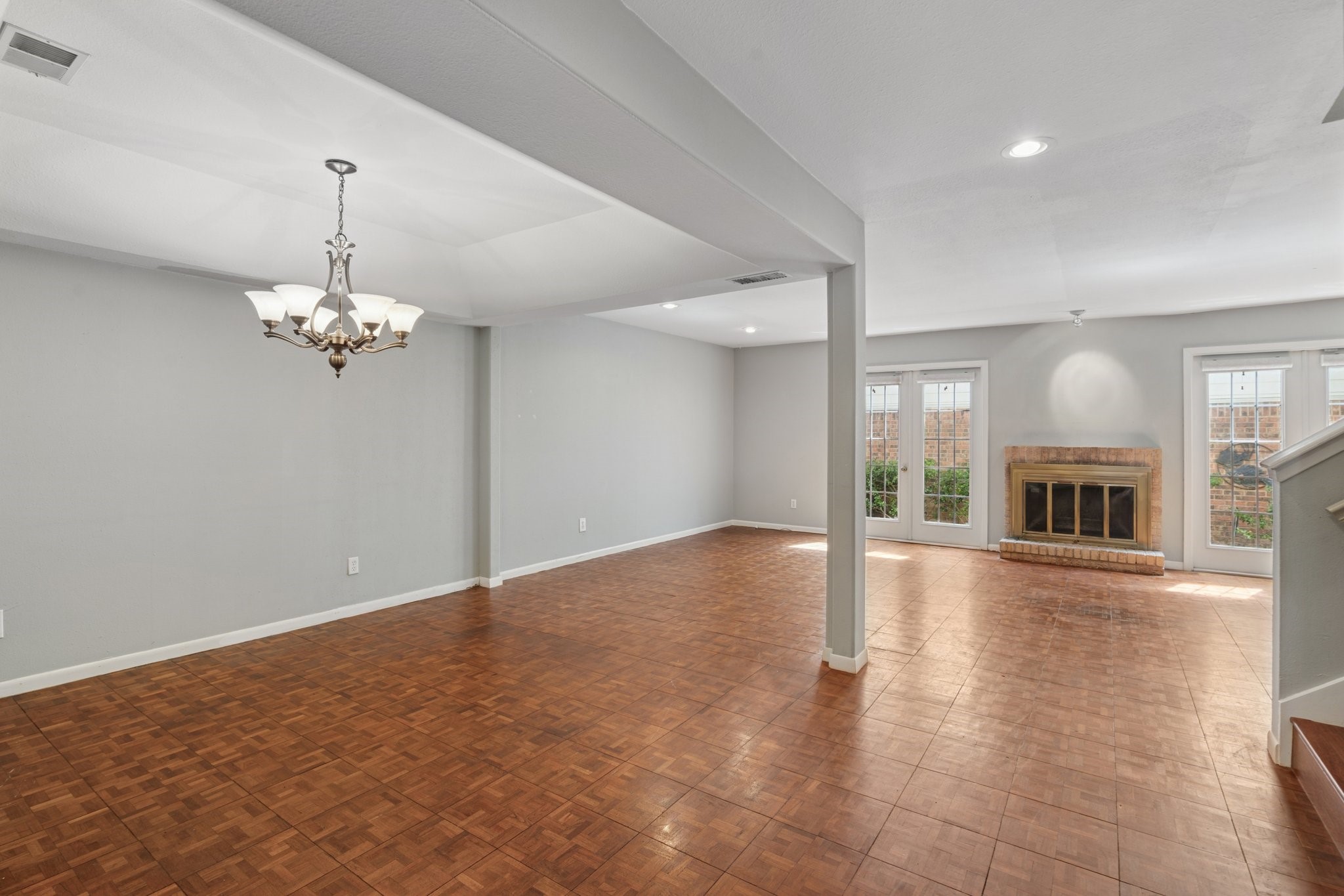2130 Kessler Court Dallas TX 75208