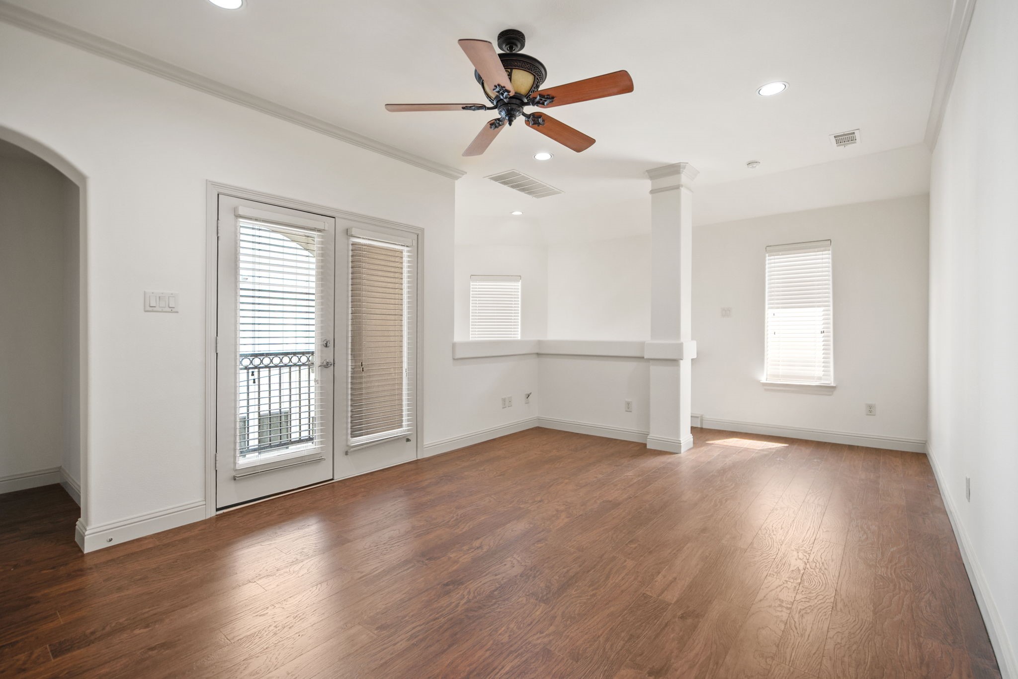 4316 Cedar Springs Road Dallas TX 75219