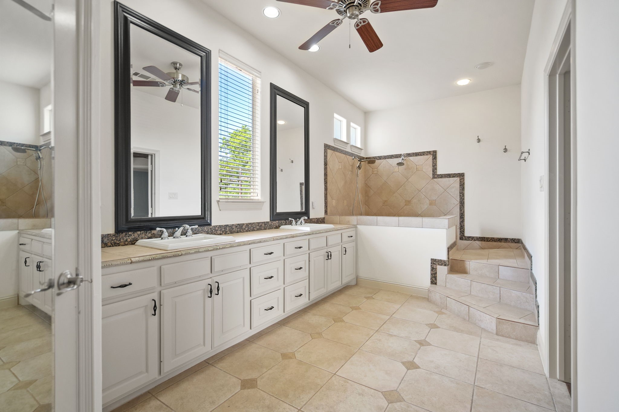 4316 Cedar Springs Road Dallas TX 75219