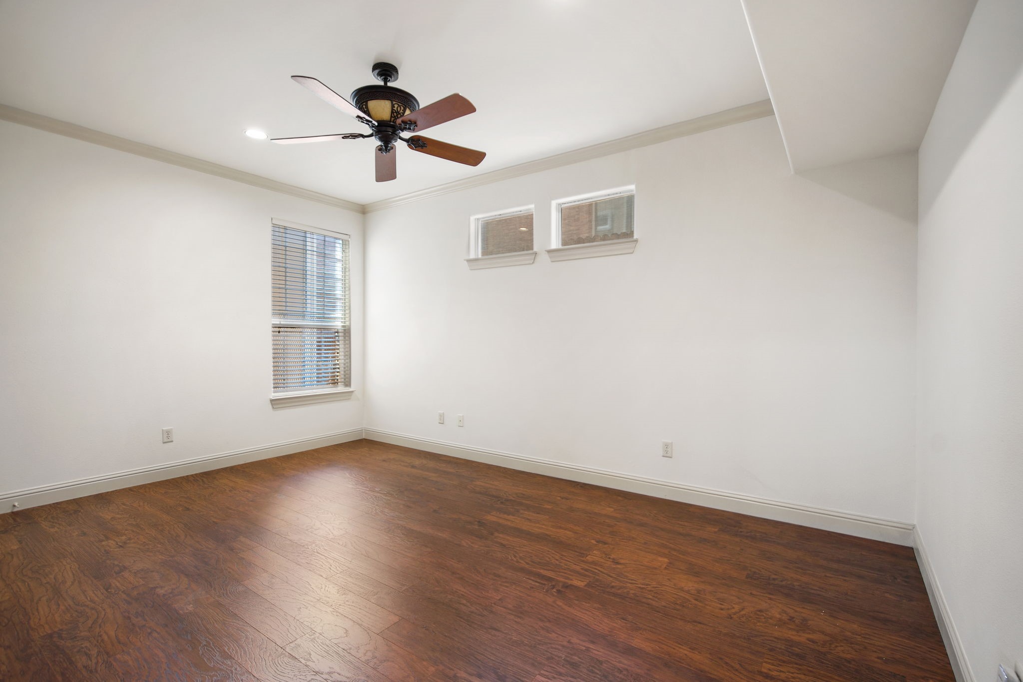 4316 Cedar Springs Road Dallas TX 75219