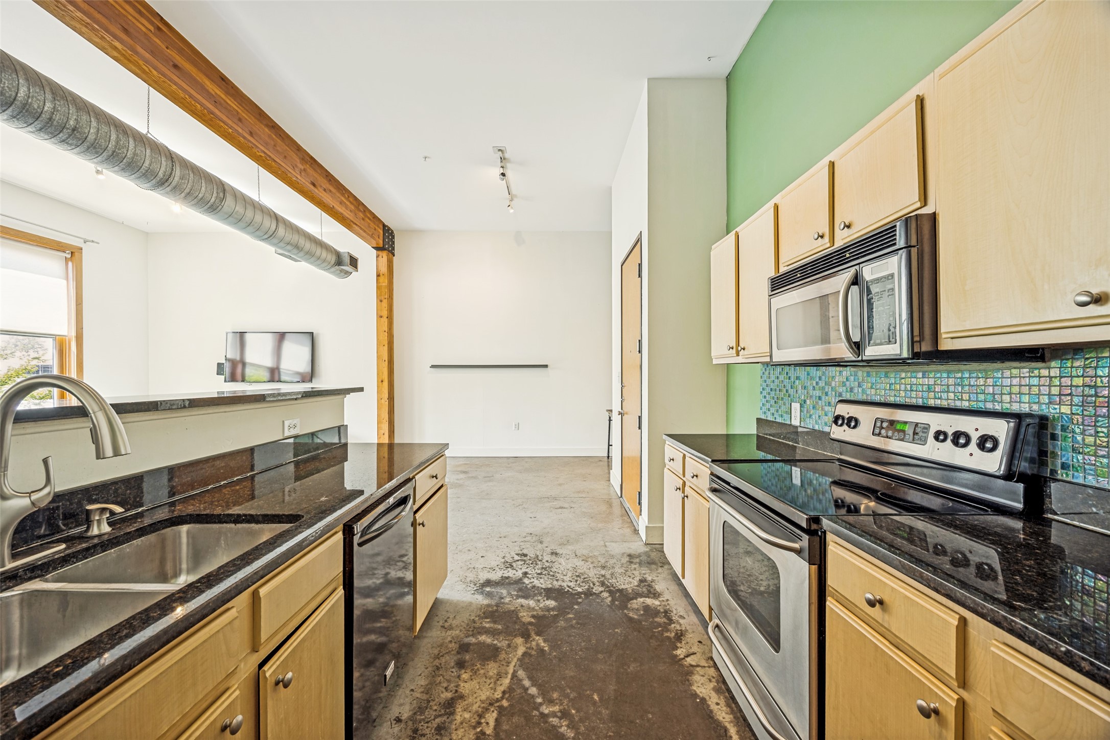 2502 Live Oak Street Dallas TX 75204