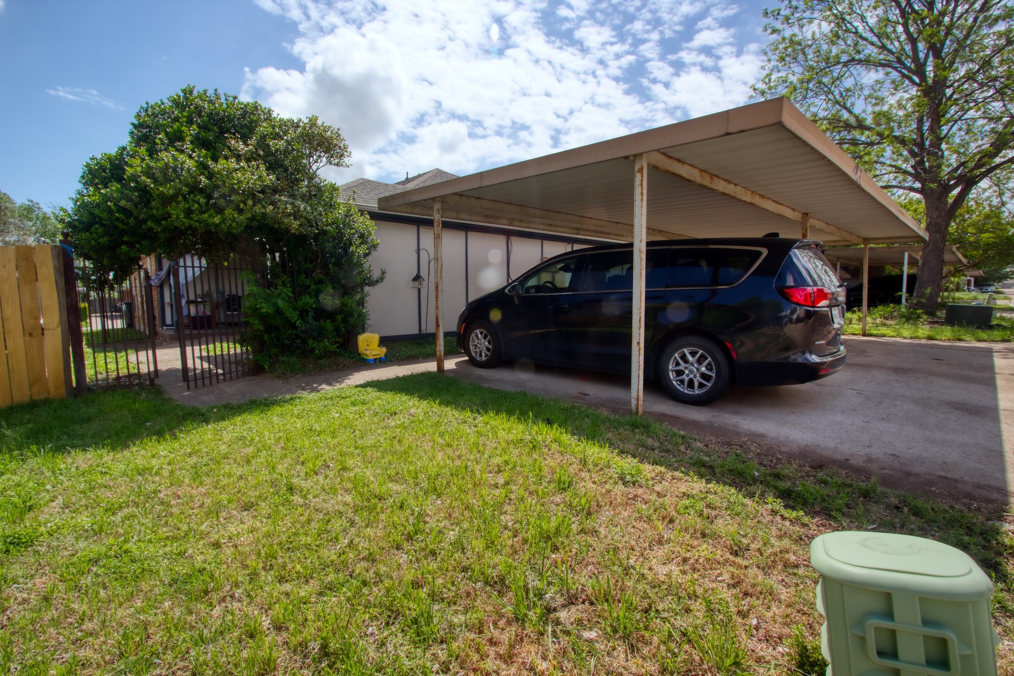 2400 Summer Place Drive Arlington TX 76014