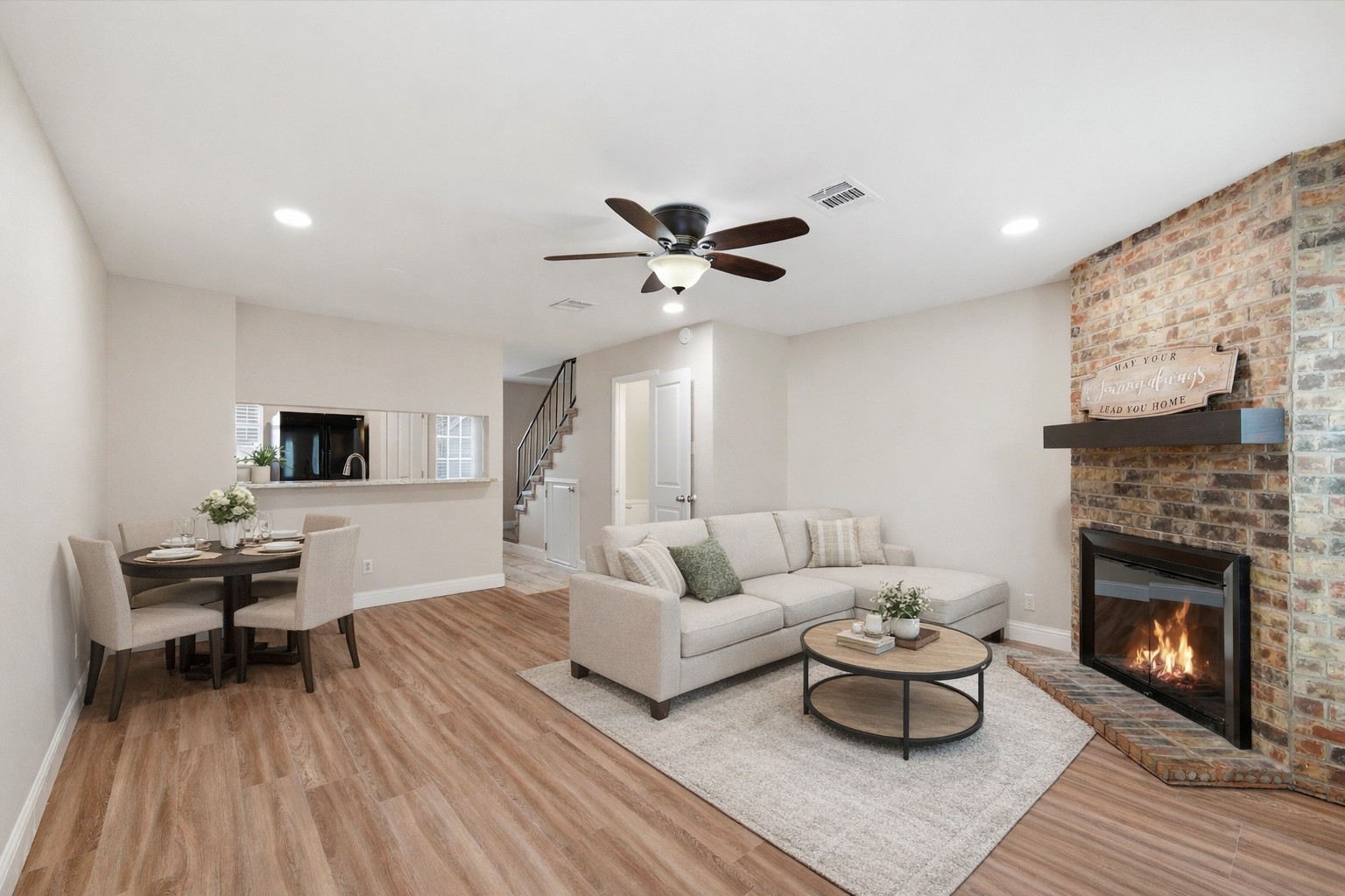 112 Churchill Lane Euless TX 76039