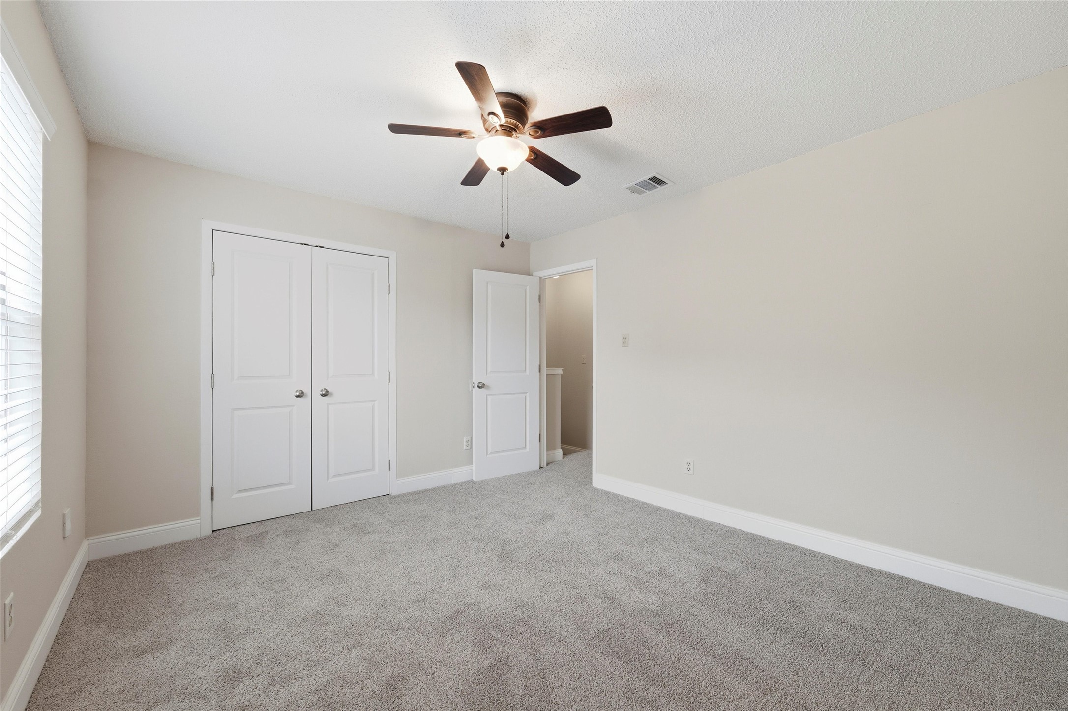 112 Churchill Lane Euless TX 76039