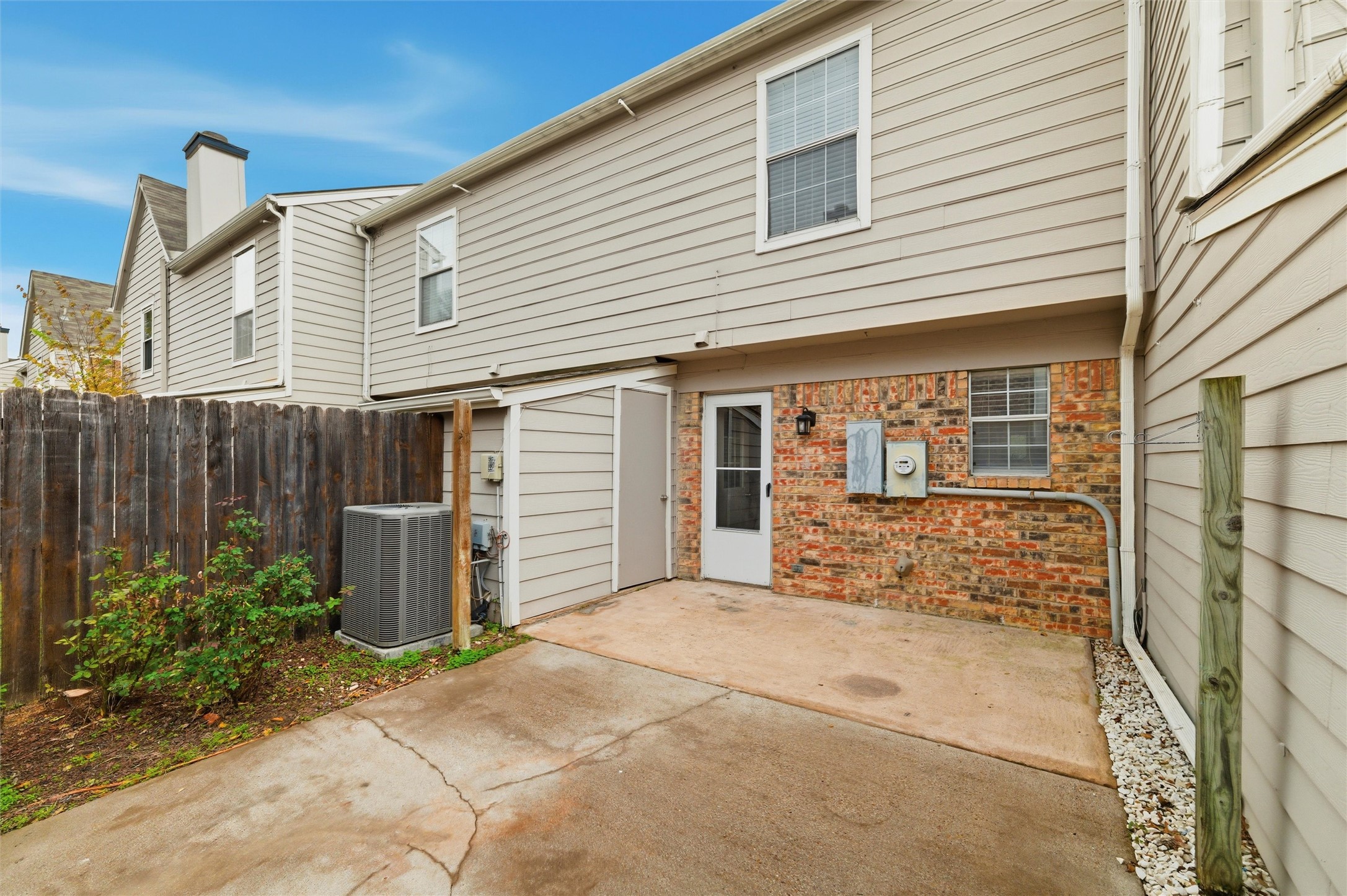 112 Churchill Lane Euless TX 76039