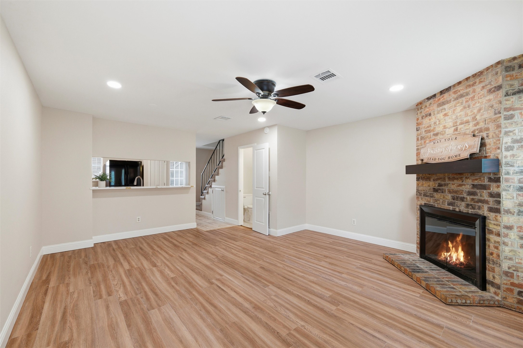 112 Churchill Lane Euless TX 76039