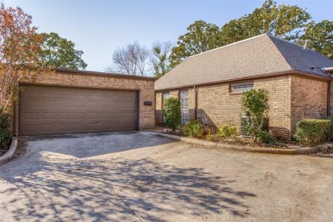 2775 Fairway Park Street Grand Prairie TX 75050