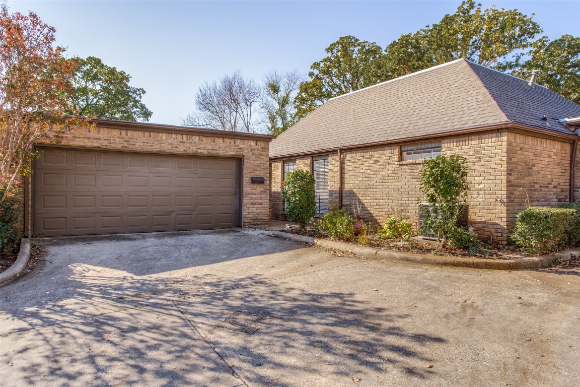 2775 Fairway Park Street Grand Prairie TX 75050