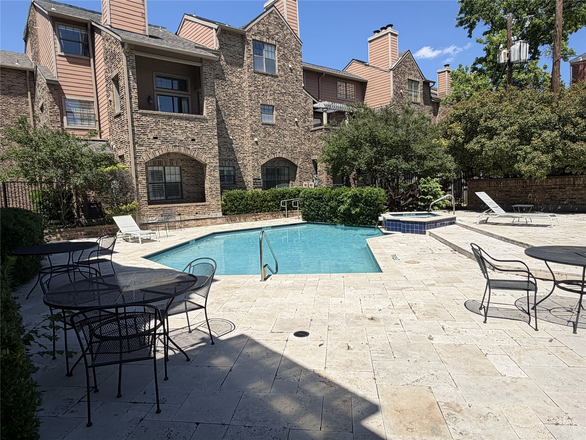 6006 Auburndale Avenue University Park TX 75205