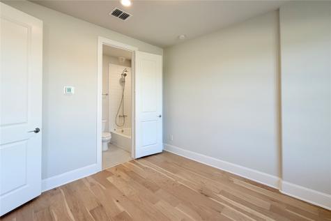 5448 Tomlinson Drive Irving TX 75039