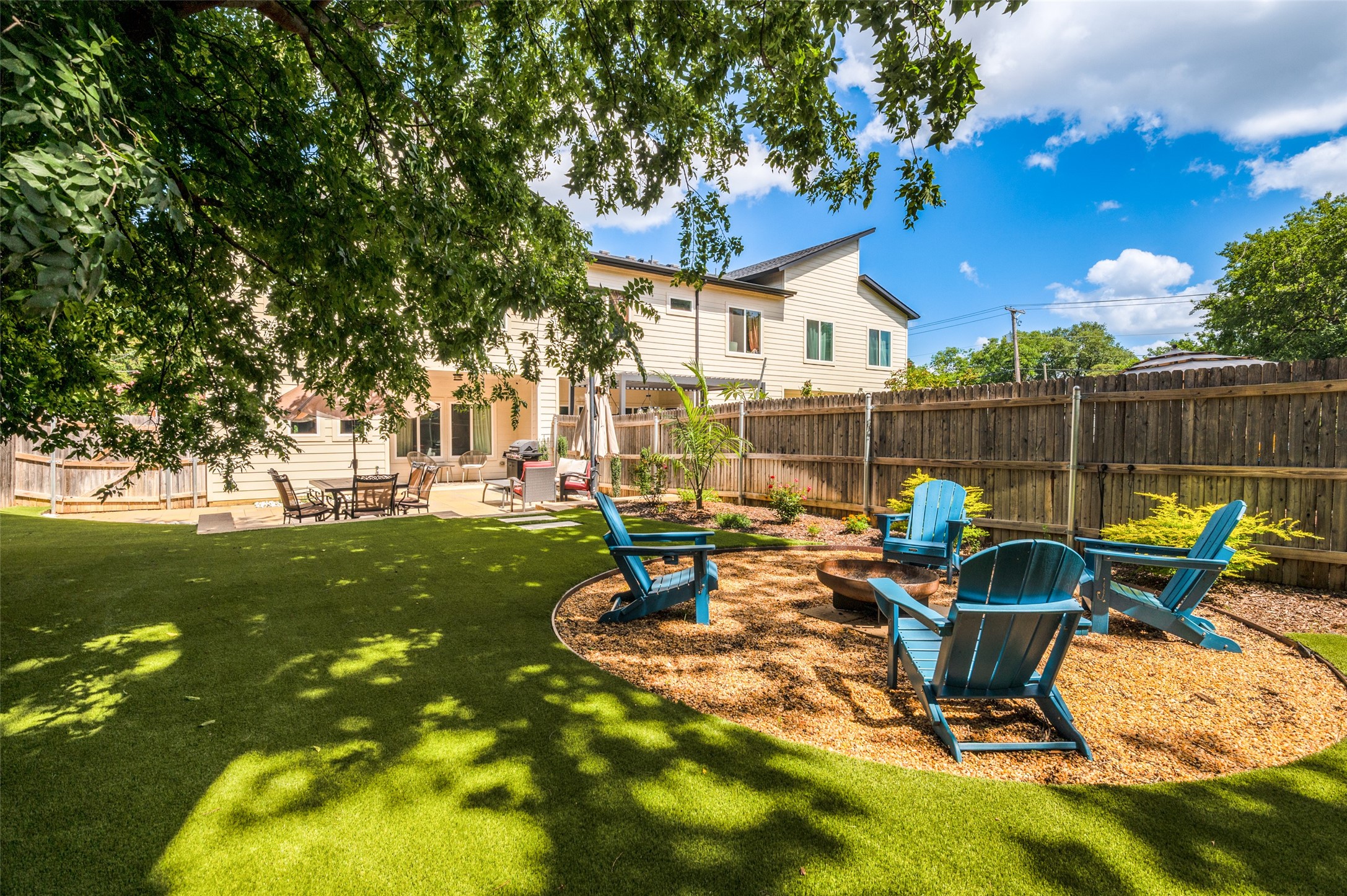 410 N Pecan Street Arlington TX 76011