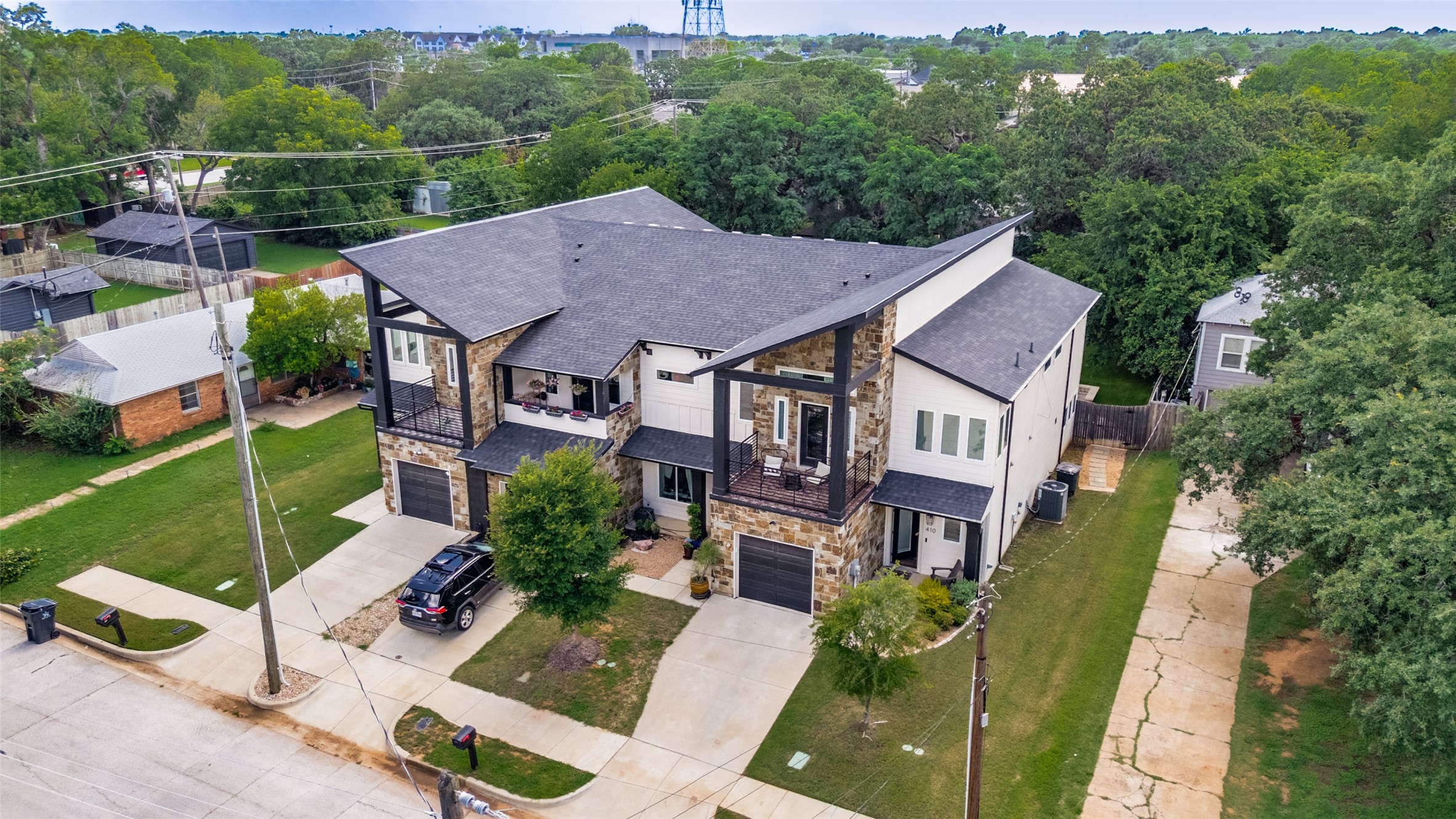 410 N Pecan Street Arlington TX 76011