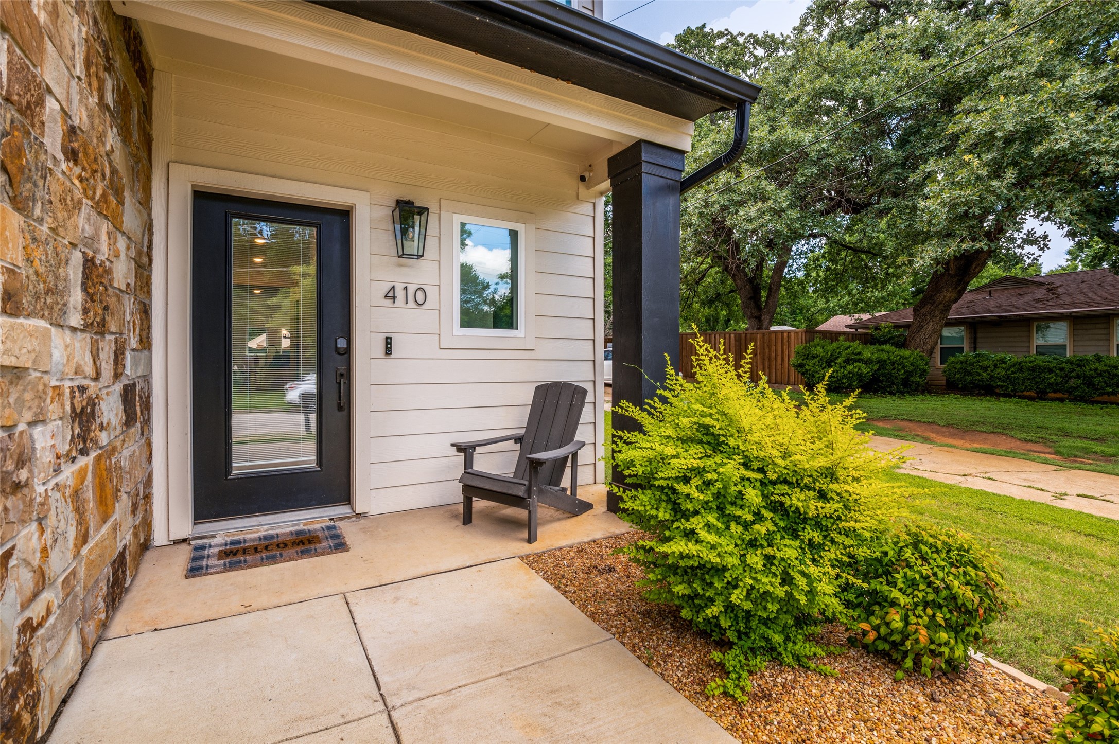 410 N Pecan Street Arlington TX 76011