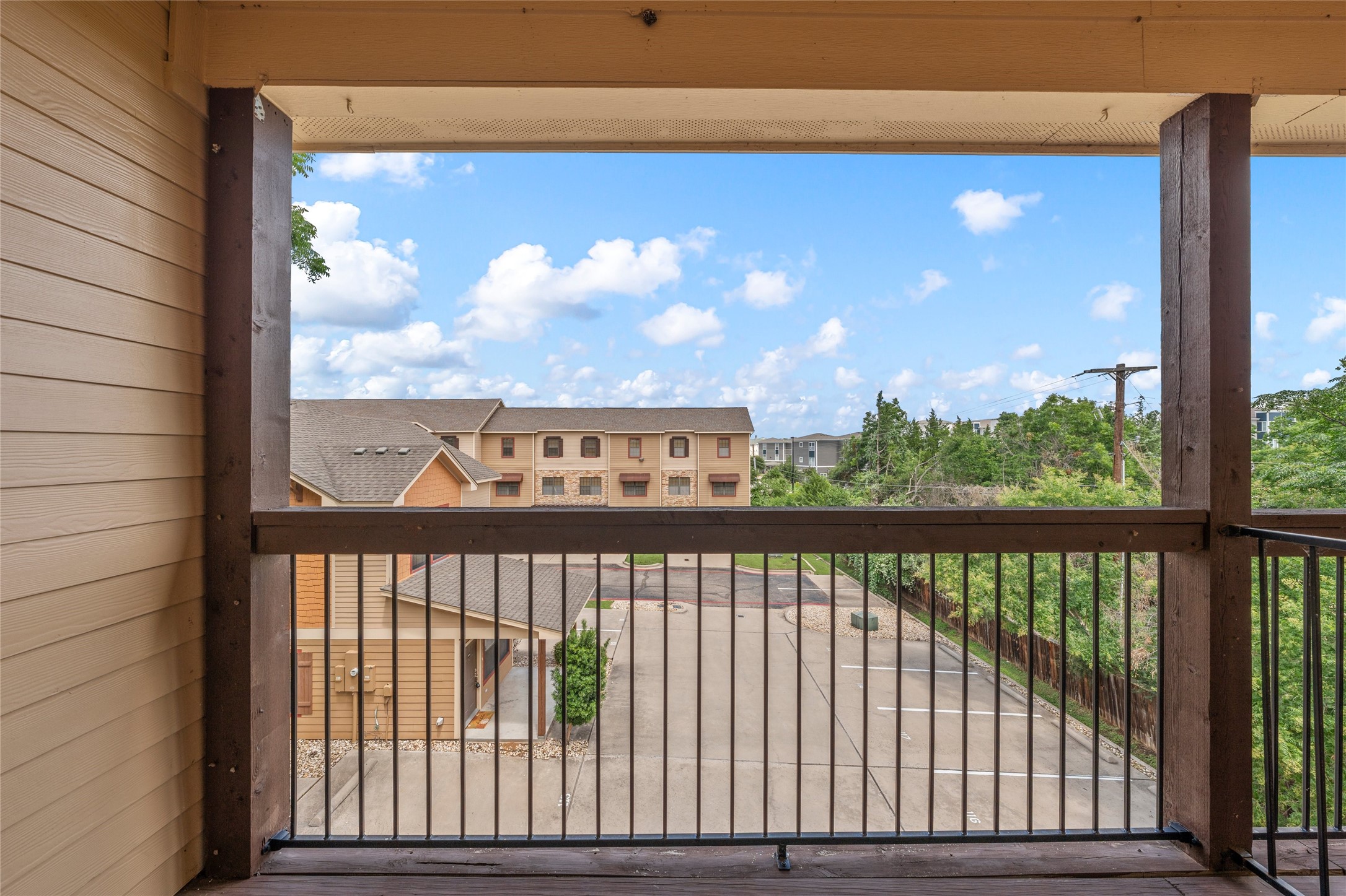 2410 S 2nd Street Waco TX 76706