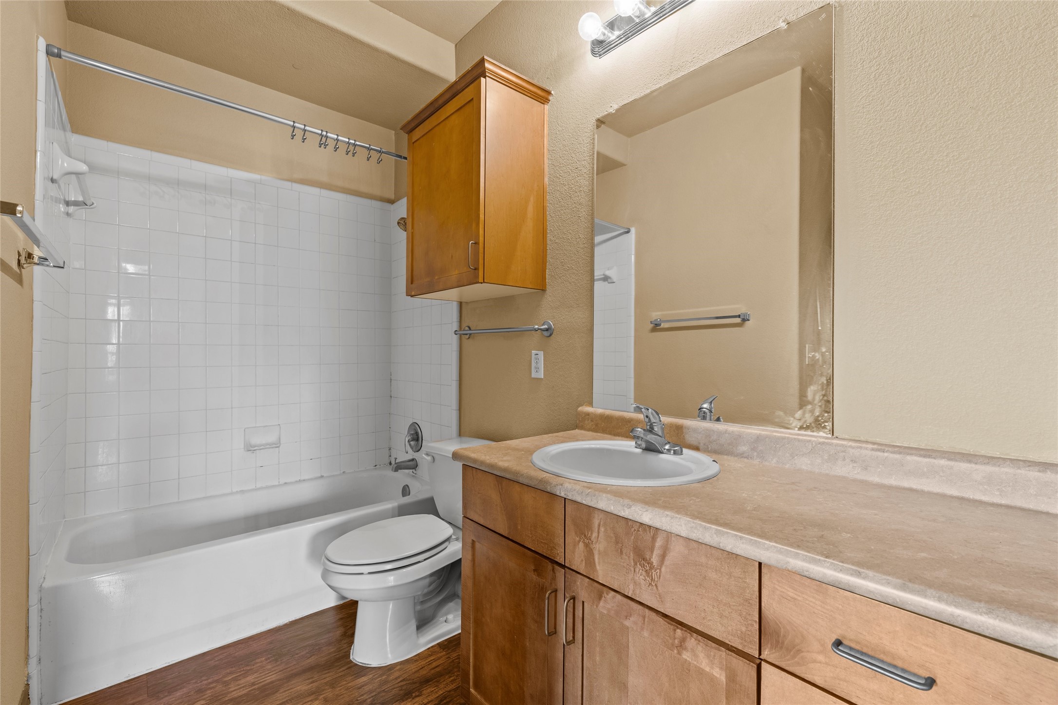 2410 S 2nd Street Waco TX 76706