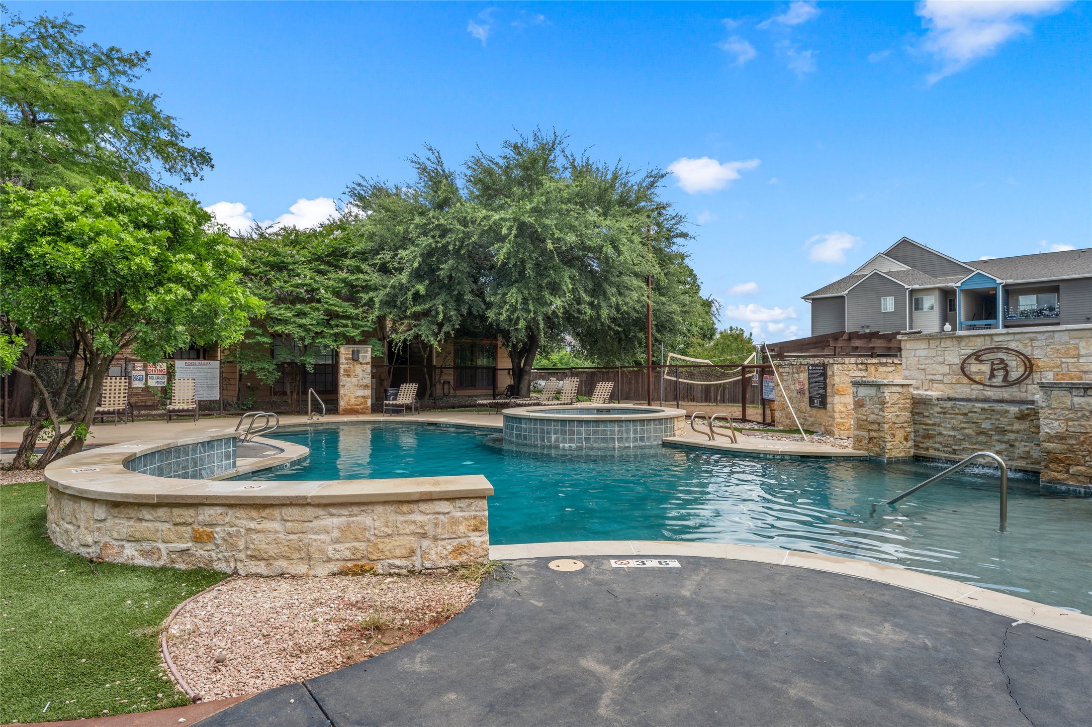 2410 S 2nd Street Waco TX 76706