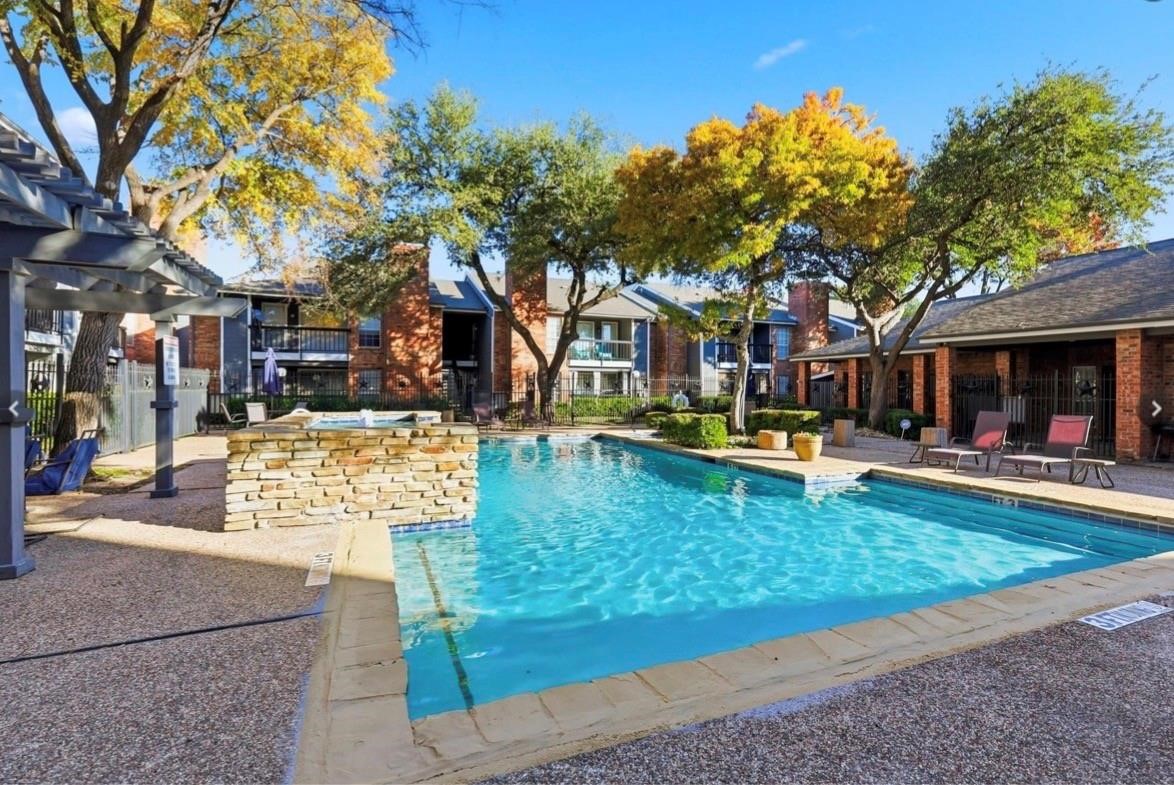 18333 Roehampton Drive Dallas TX 75252