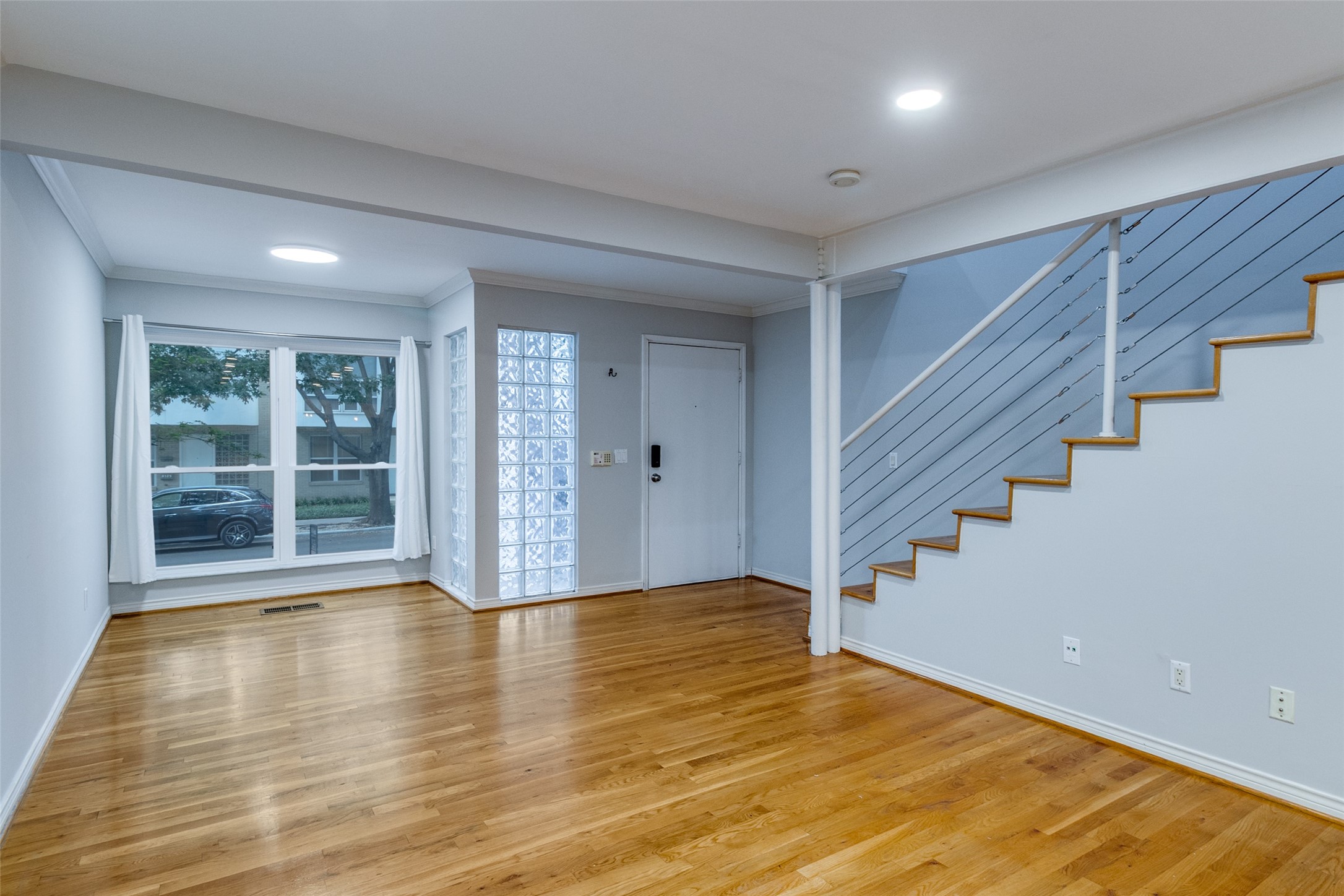 4122 Travis Street Dallas TX 75204