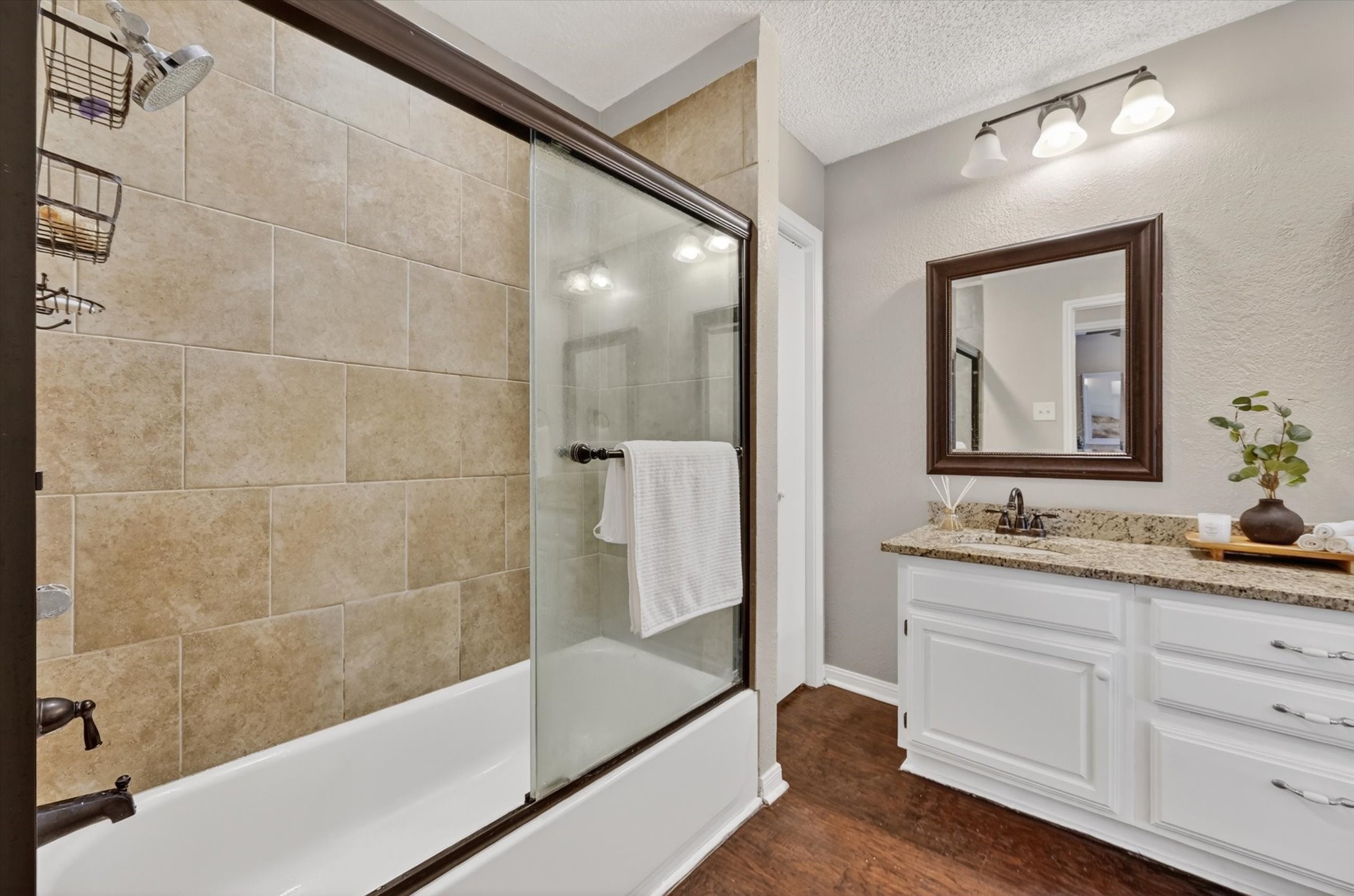 1200 Harwell Drive Arlington TX 76011