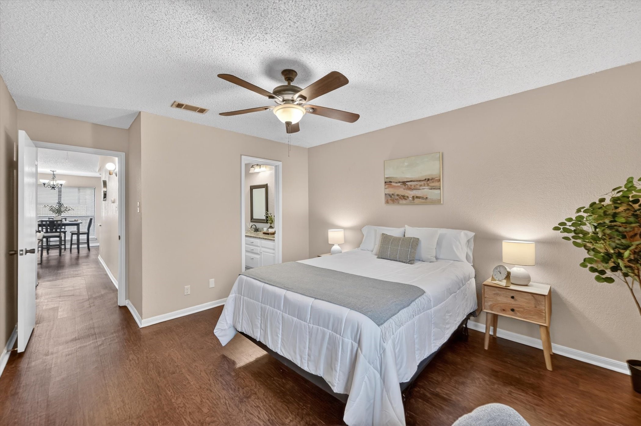 1200 Harwell Drive Arlington TX 76011
