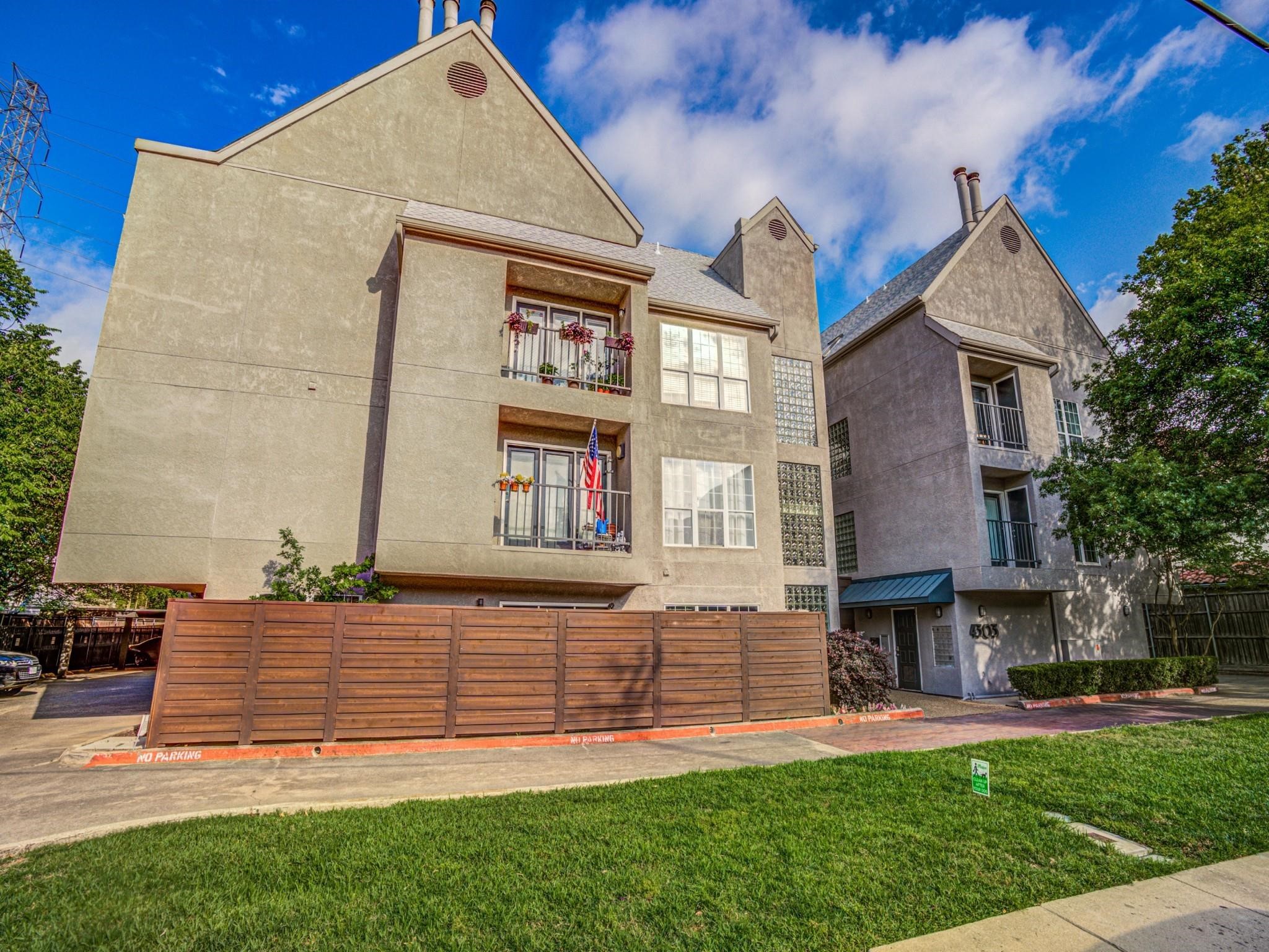 4303 Buena Vista Street Dallas TX 75205