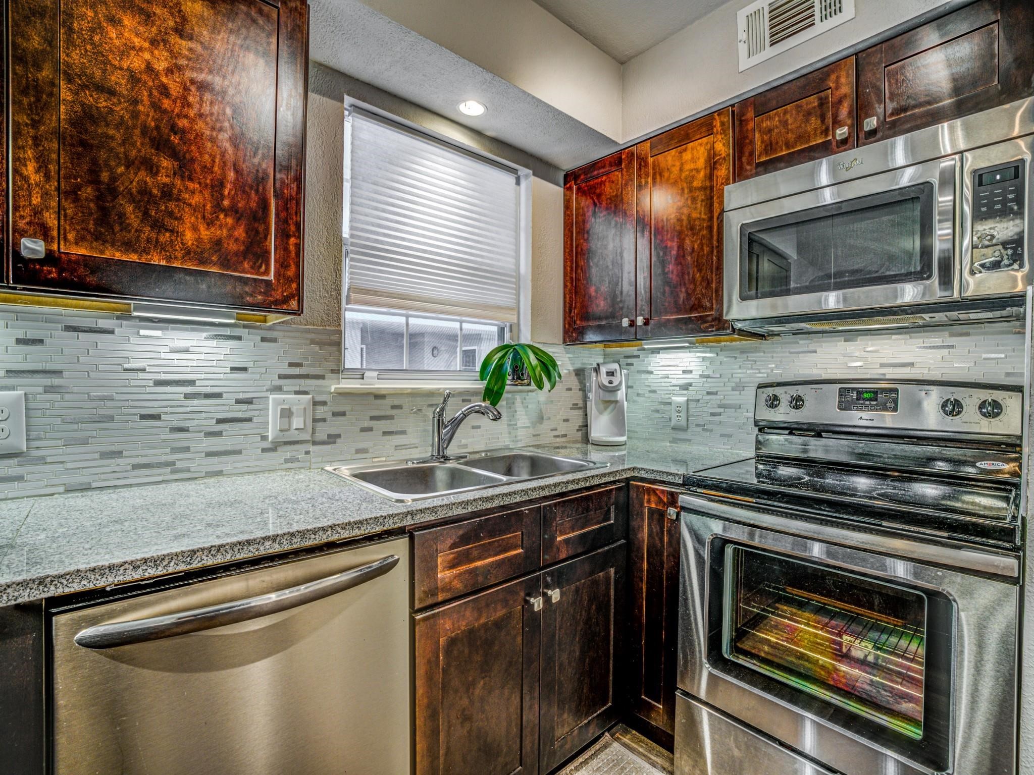 4303 Buena Vista Street Dallas TX 75205