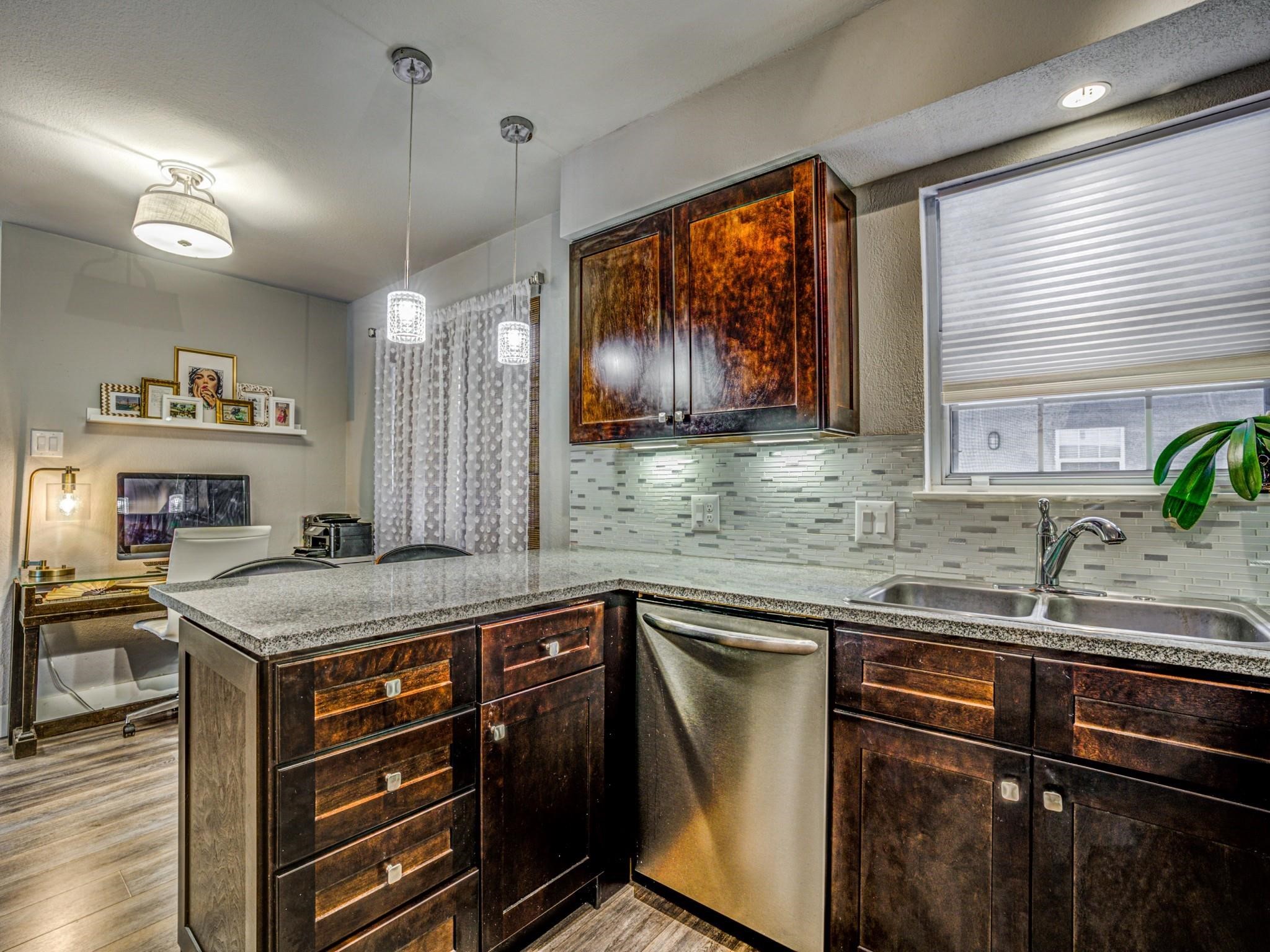 4303 Buena Vista Street Dallas TX 75205