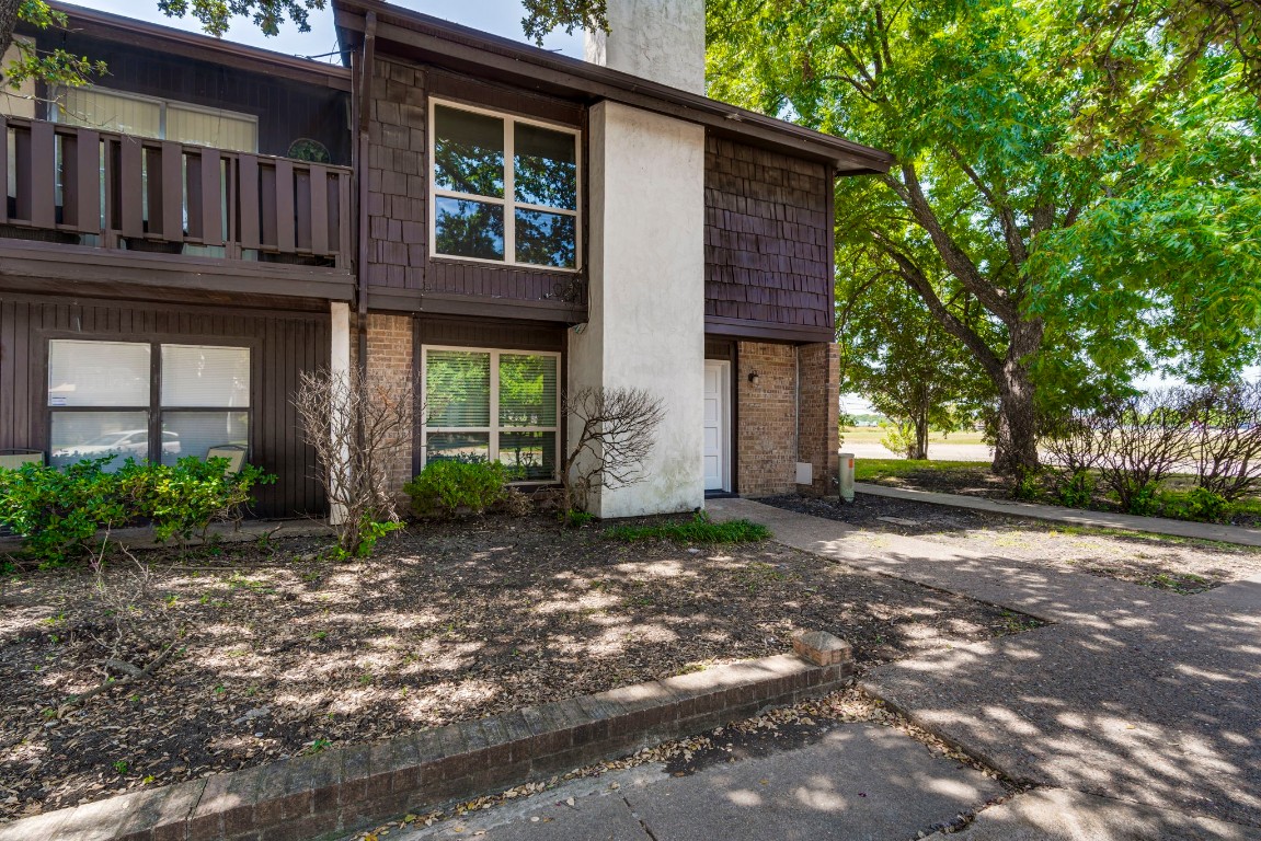 248 Rolling Hills Place Lancaster TX 75146