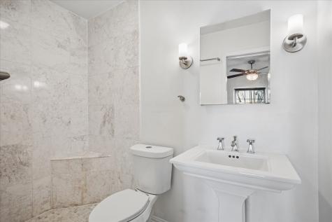 5226 Fleetwood Oaks Avenue Dallas TX 75235
