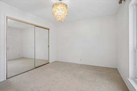 5226 Fleetwood Oaks Avenue Dallas TX 75235