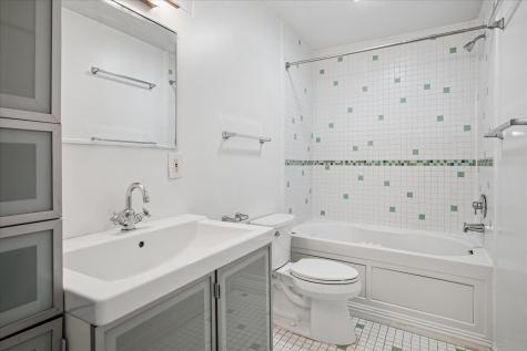 5226 Fleetwood Oaks Avenue Dallas TX 75235
