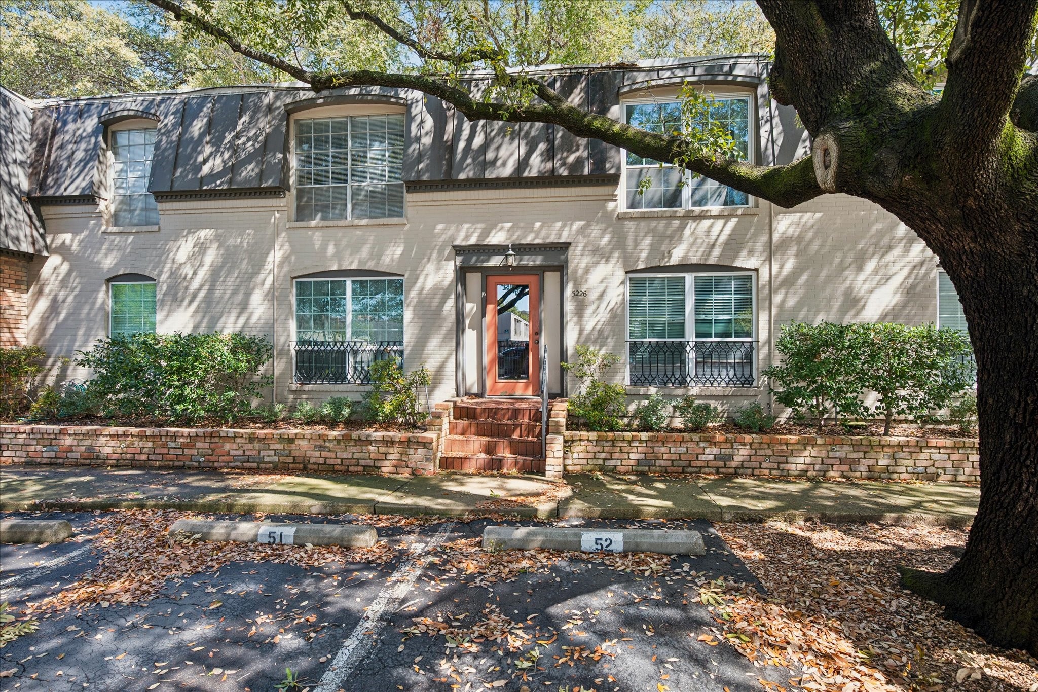 5226 Fleetwood Oaks Avenue Dallas TX 75235