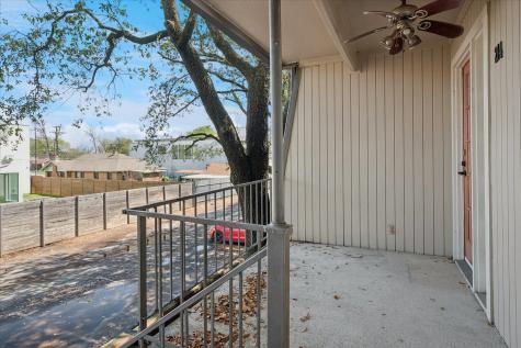 5226 Fleetwood Oaks Avenue Dallas TX 75235