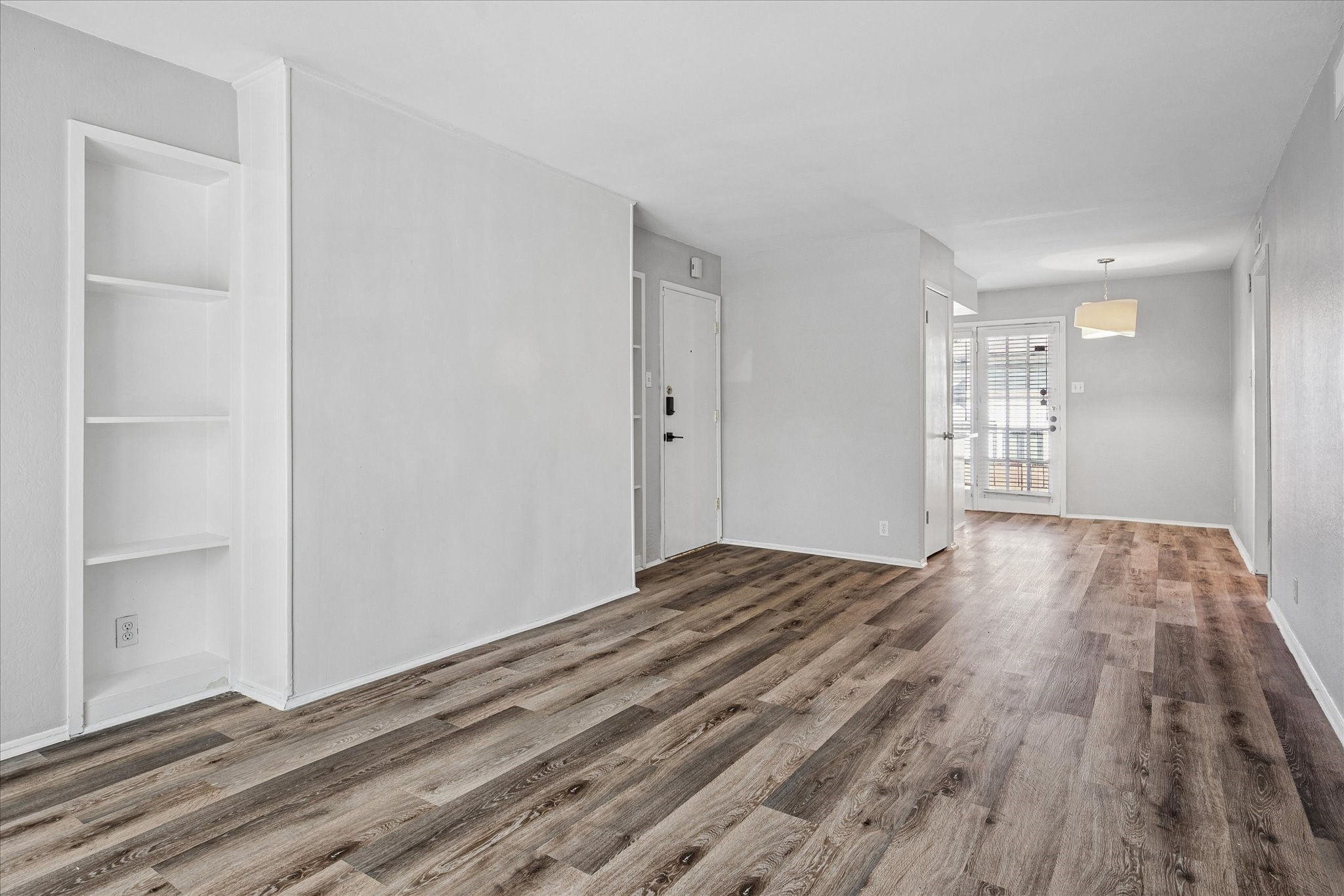 5226 Fleetwood Oaks Avenue Dallas TX 75235