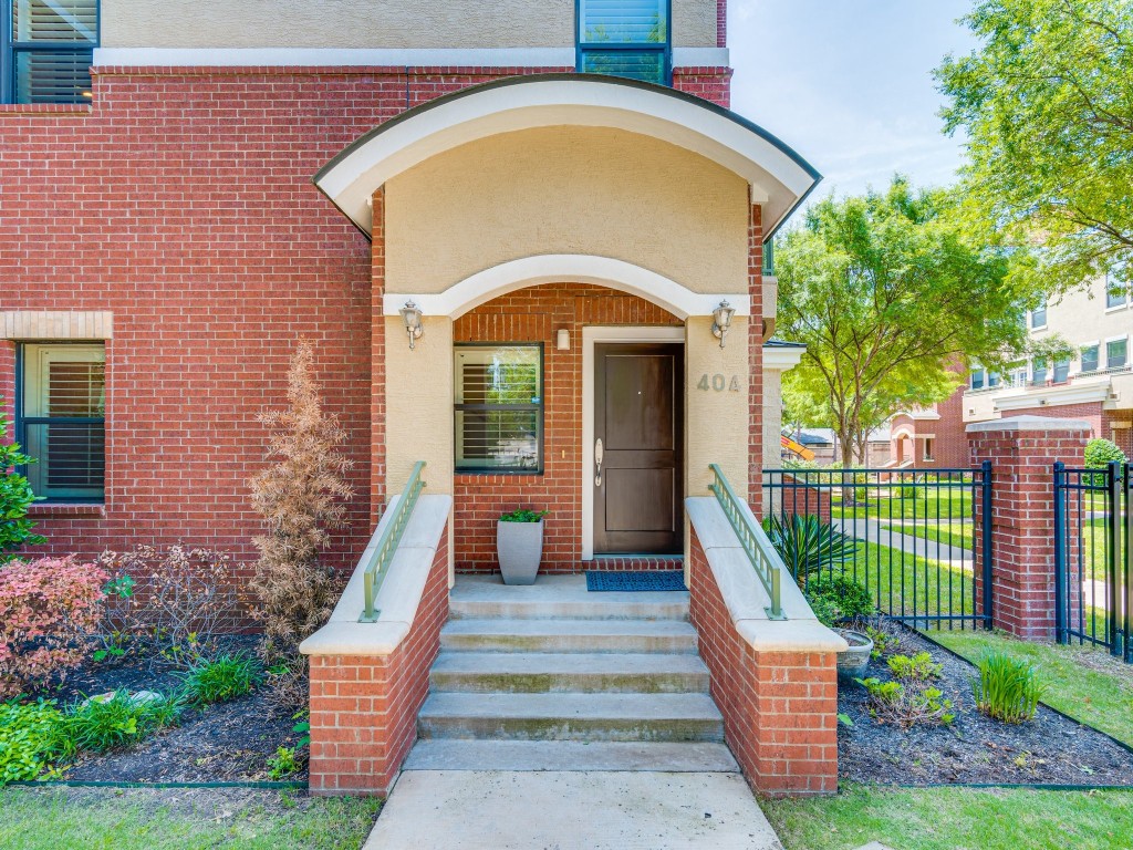 1207 Beaconsfield Lane Arlington TX 76011