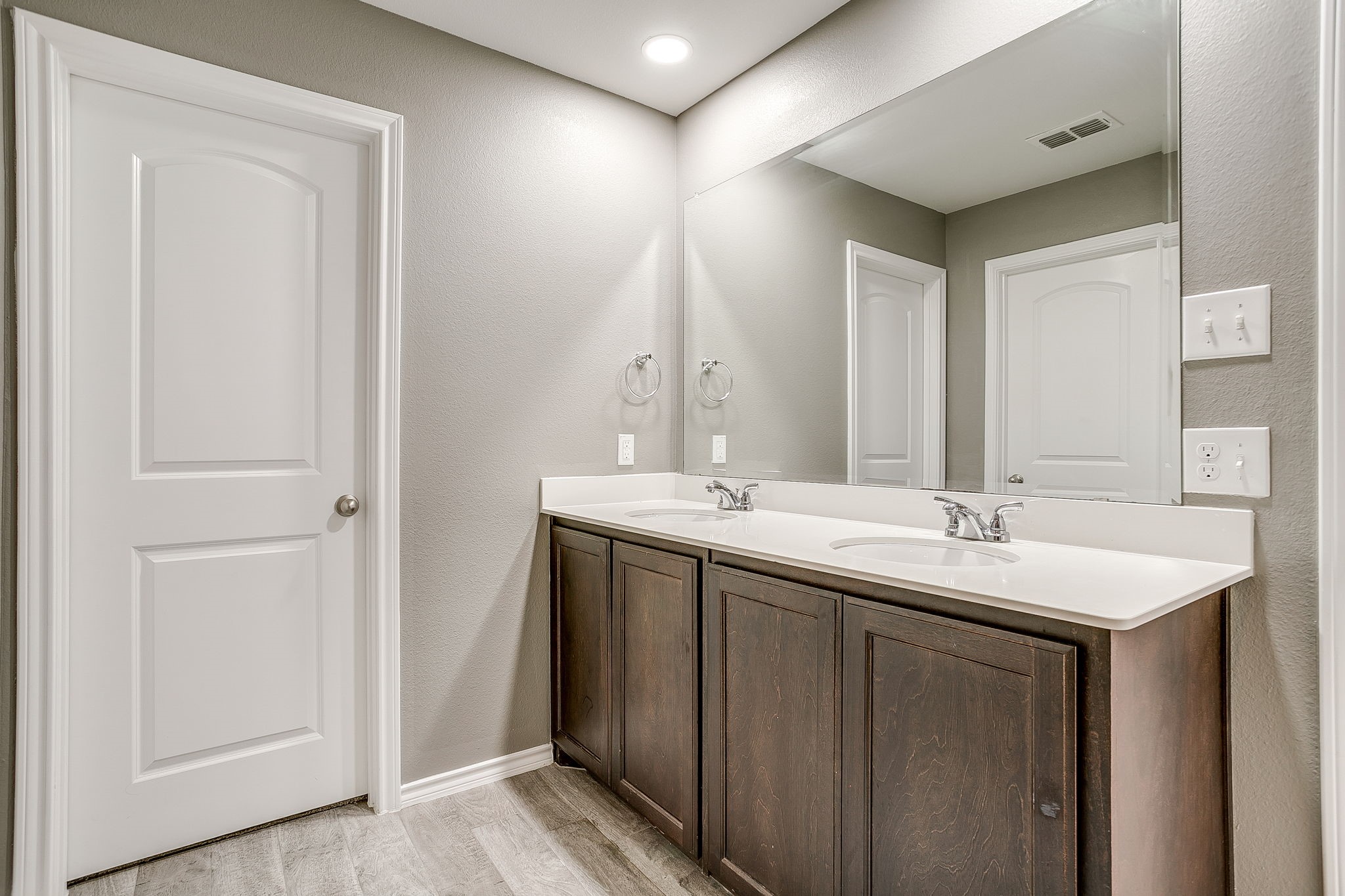 417 Milverton Drive Fort Worth TX 76036