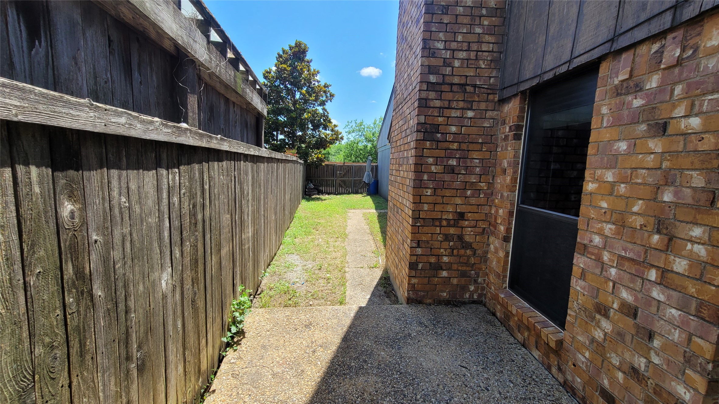 5021 Buttonwood Lane Garland TX 75043
