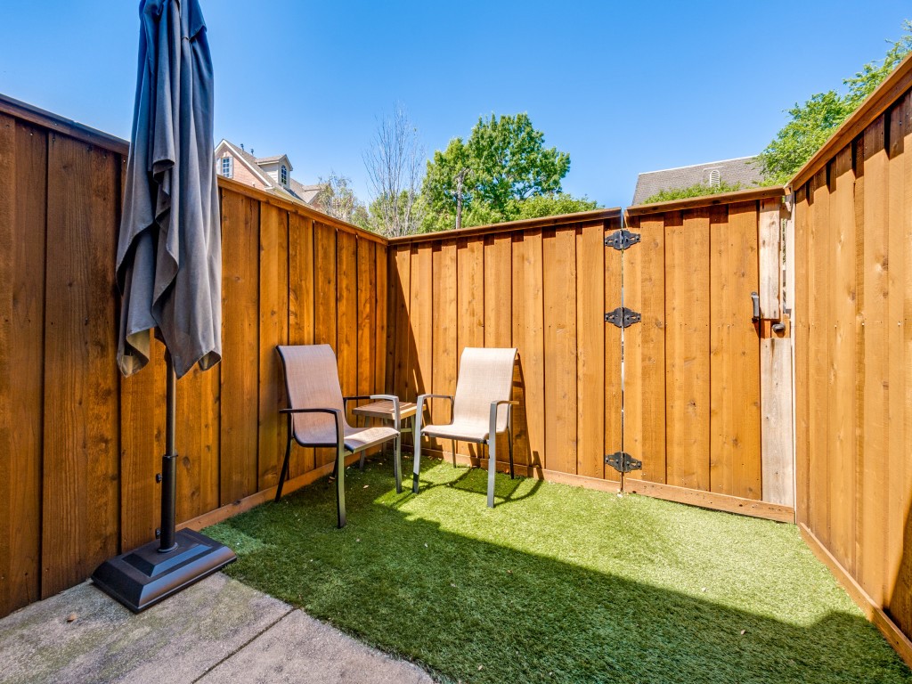 3639 Hawthorne Avenue Dallas TX 75219