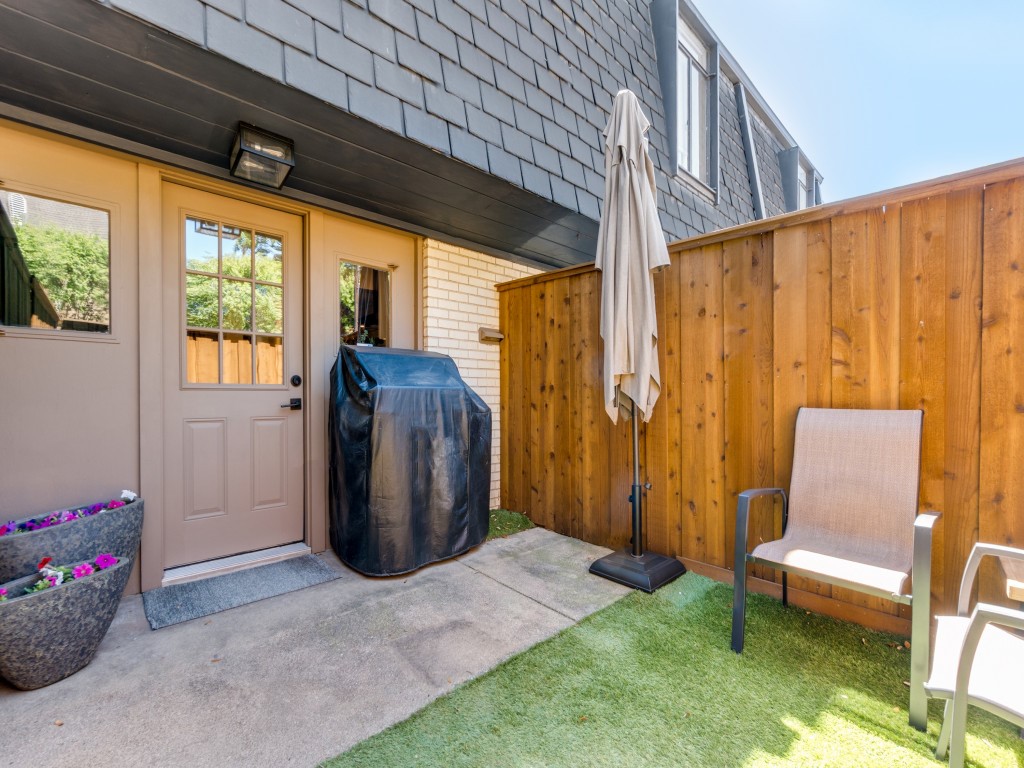 3639 Hawthorne Avenue Dallas TX 75219