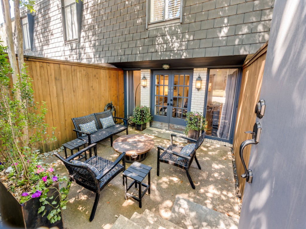 3639 Hawthorne Avenue Dallas TX 75219