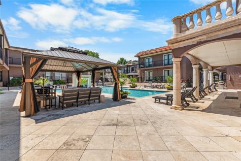 5928 Sandhurst Lane Dallas TX 75206