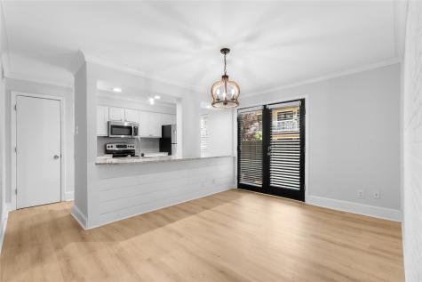 5928 Sandhurst Lane Dallas TX 75206