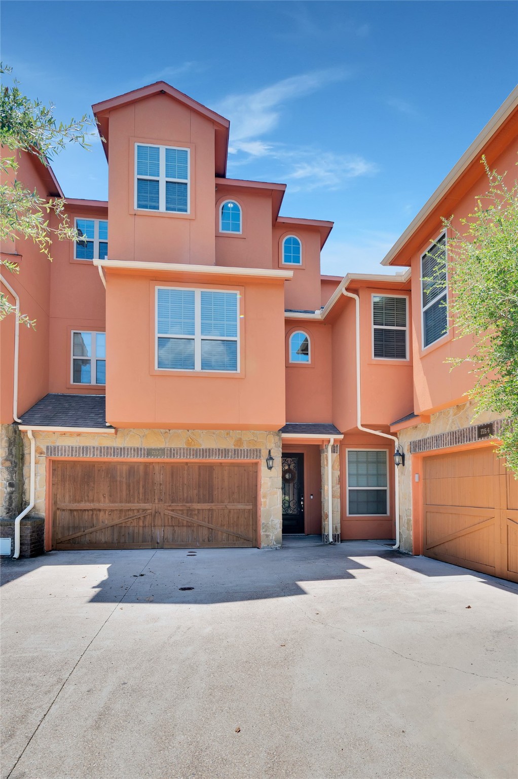 7315 Venice Drive Grand Prairie TX 75054