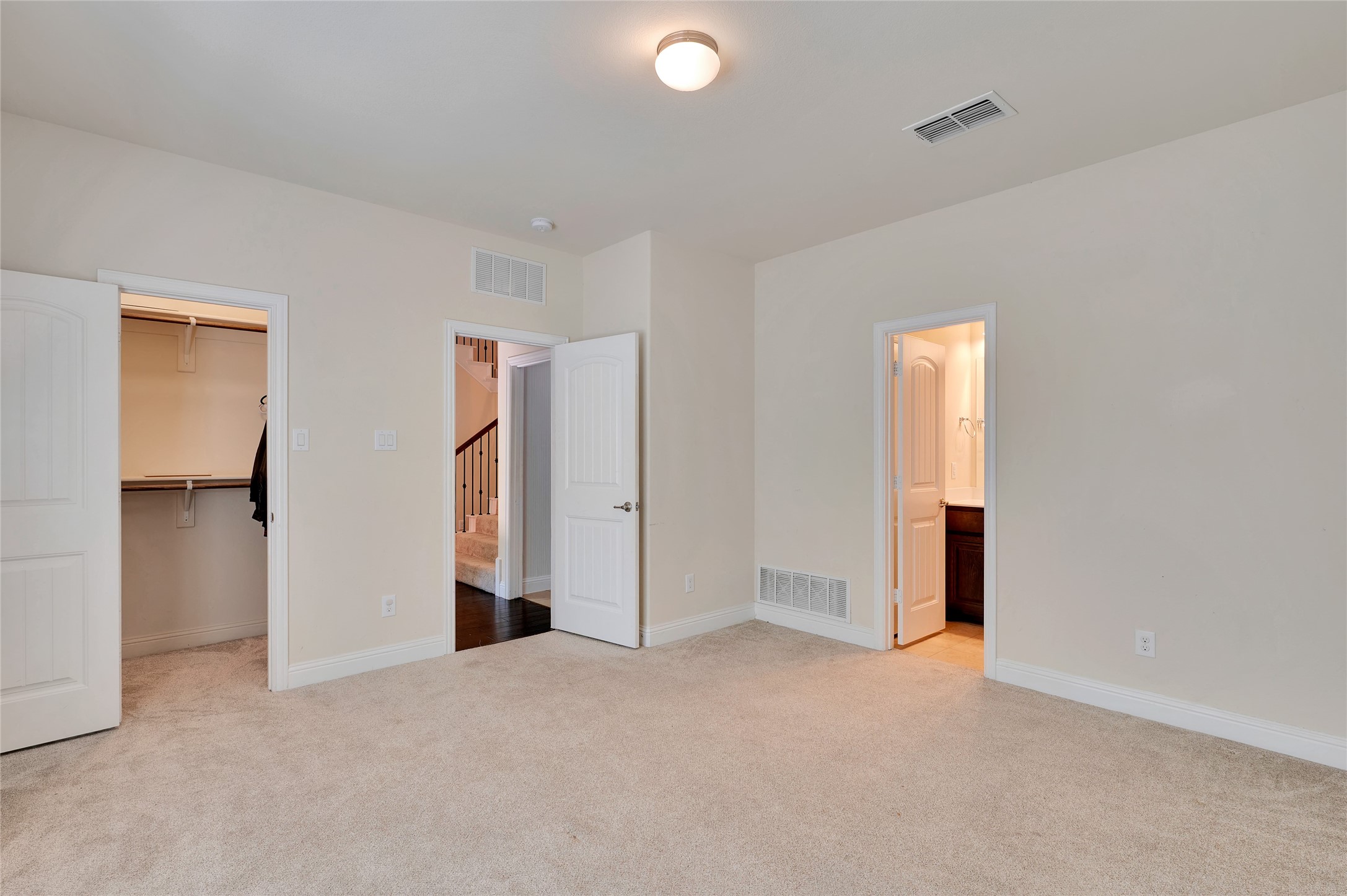 7315 Venice Drive Grand Prairie TX 75054