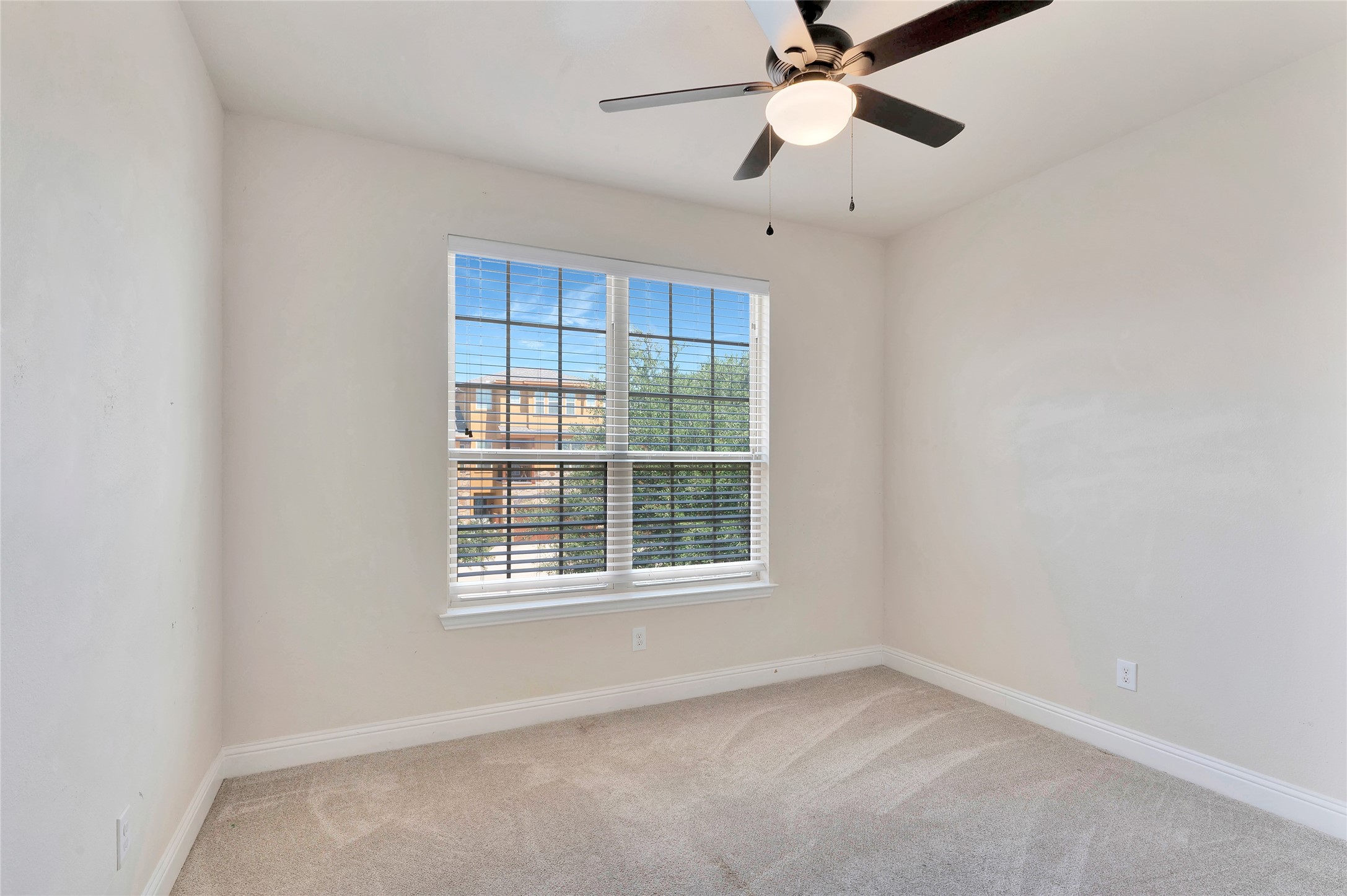 7315 Venice Drive Grand Prairie TX 75054
