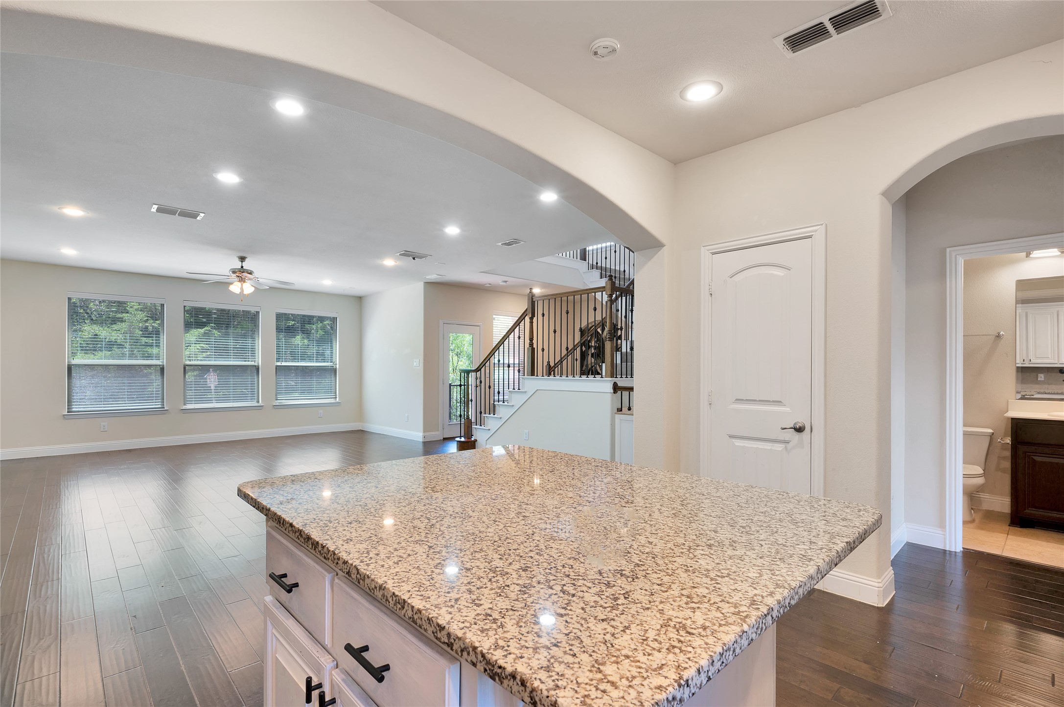 7315 Venice Drive Grand Prairie TX 75054