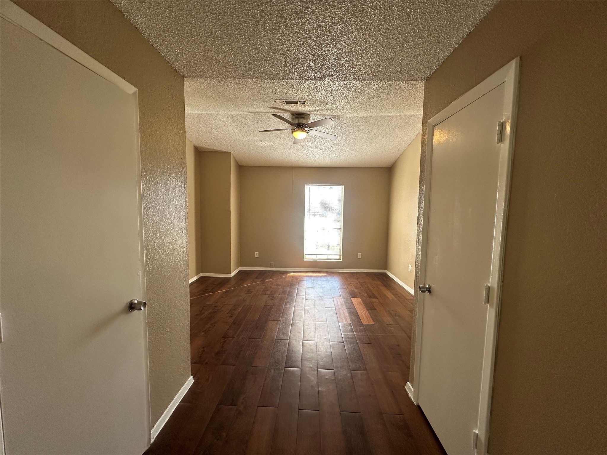 2174 Aspen Drive Dallas TX 75227