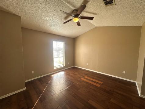 2174 Aspen Drive Dallas TX 75227