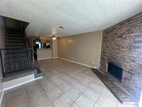 2174 Aspen Drive Dallas TX 75227