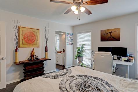 7736 Meadow Road Dallas TX 75230